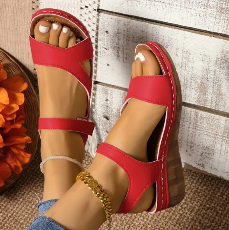 2025, neue modische Damen-Sandalen mit dicker Sohle, bequeme magische Sohle, einfache Sommer-Studenten-flache Strandsandalen