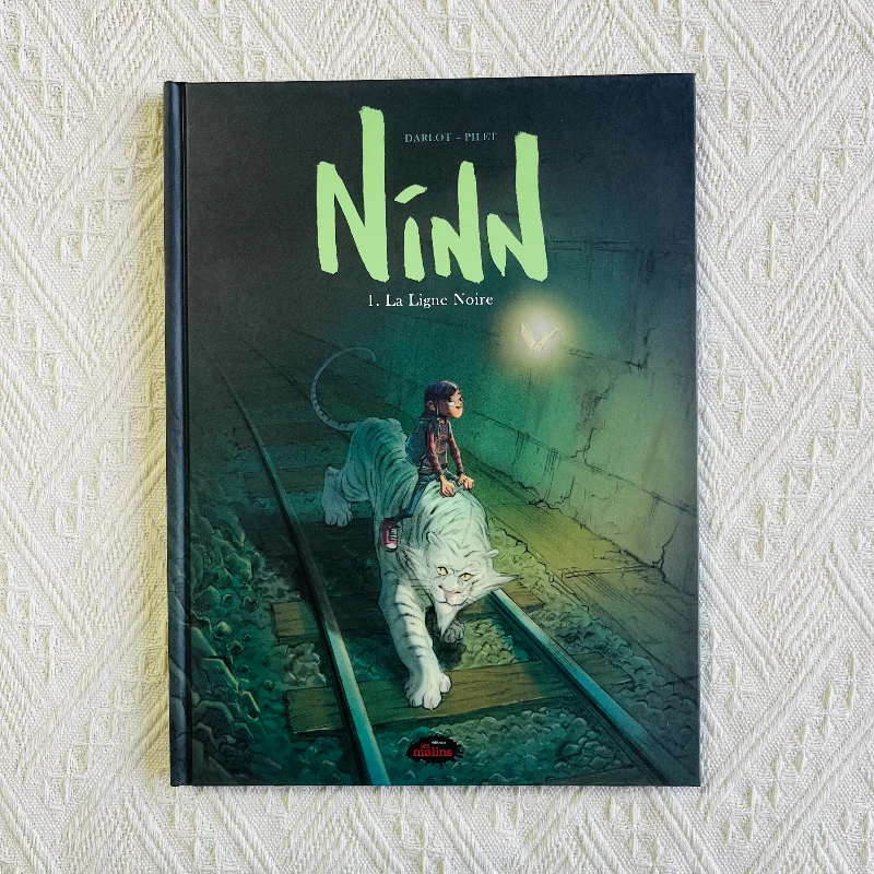 French Original Fantasy Adventure Comic Book Ninn Full-color Hardcover Adventure Comic Book Manga