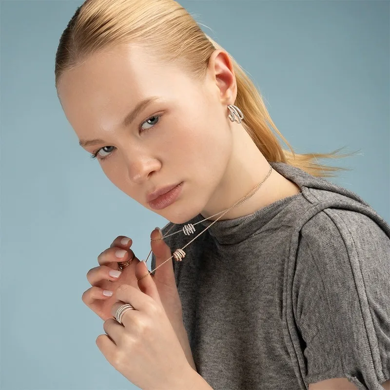 [Yang Zi tego samego stylu] Naszyjnik premium