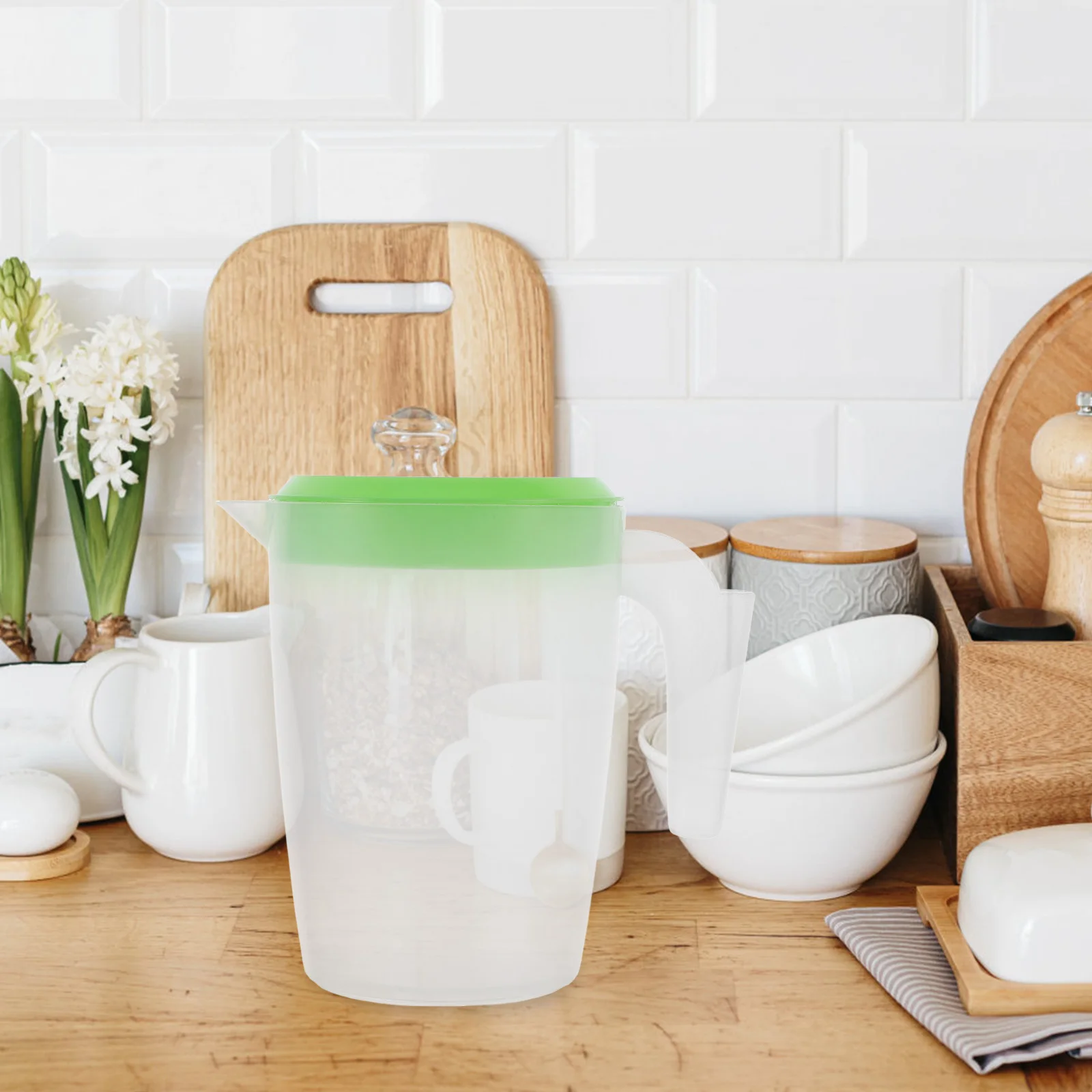 

Multipurpose Plastic Pitcher for Juice Milk Tea Cold Water Great for Home Bbq Swimming Pool Plastic Pitcher Water Jug