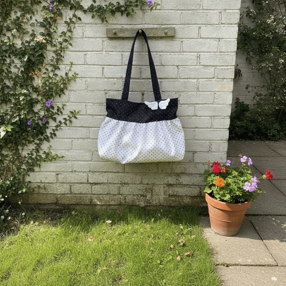 Fashion Large Capacity Polka Dot Tote Bag Wing Decor Lightweight Cloth Handbag Polka Dot Casual Shopping Bag Daily Use