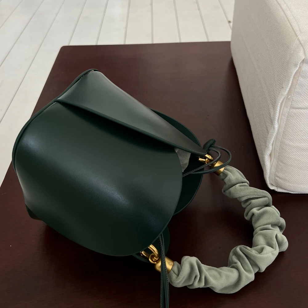 Fashion Design Petal Bucket Bag\Handbag For Women Genuine Leather Lady Tote Shoulder Bag Real Leather Crossbody Bag Small Bag