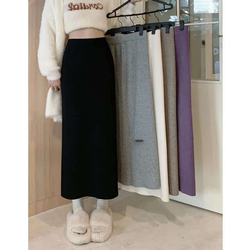 Black Knitted Skirt Women's Autumn Straight Hip Skirt 2024 New High Waist A- line Skirt Small Long Skirt