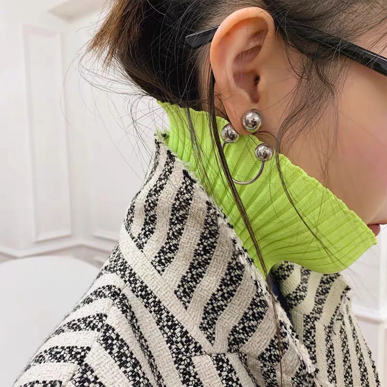 Exaggeration Punk Personality Irregular Metal Design Ball-Shape Studs Earrings for Women Minimalism Charm Jewerly Wedding Gift