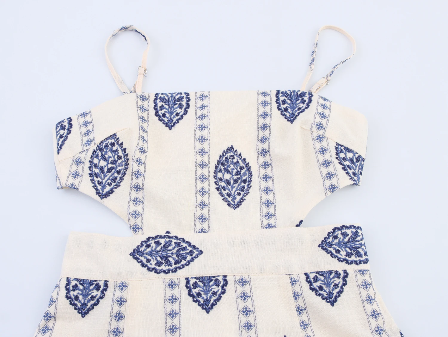 KONDALA elegante otoño Chic vestido largo bordado mujer recortado espalda descubierta Cami vestido moda 2025 vacaciones de verano vestido bohemio