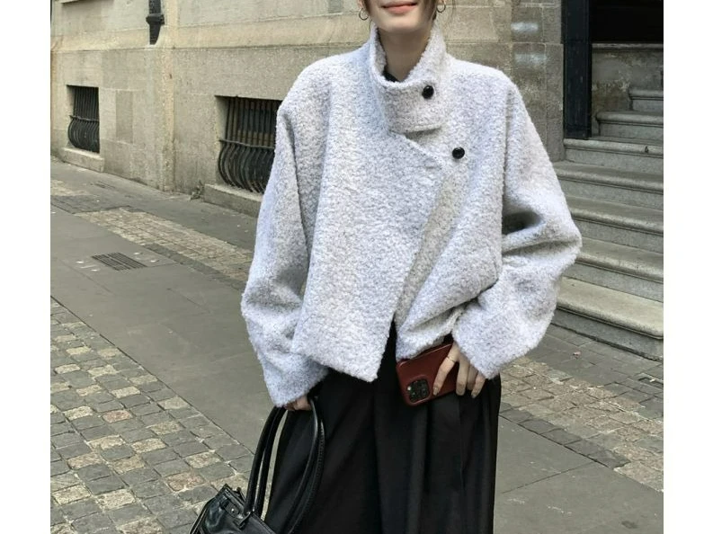 

Осень 2023, новая минималистичная куртка с высококачественным воротником-стойкой для похудения, шерстяная короткая куртка для женщин