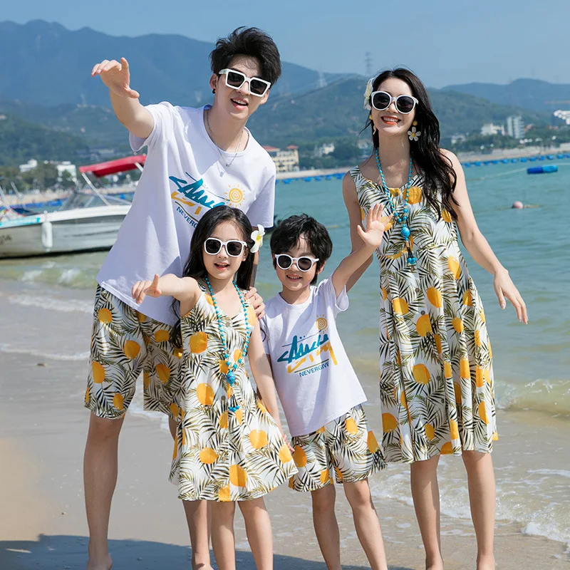 Summer Beach Family Matching Outfits Mum Daughter Floral Dresses Dad Son Cotton T-shirt+Shorts Couple Clothes Holiday Seaside