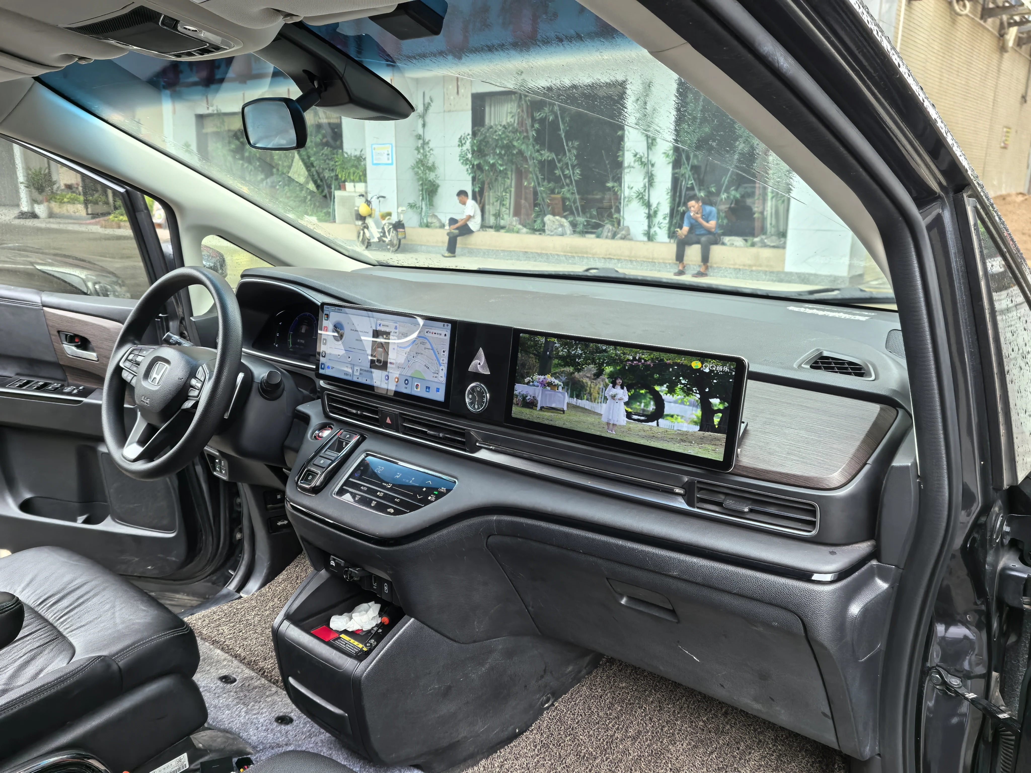 Car Autmotive Interior Upgraded Center Console Touch Screen Gps Navigation for Honda Odyssey