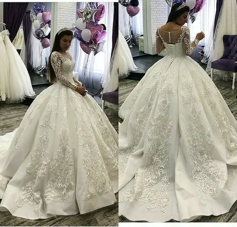 Abiti da ballo da sposa con corsetto con lacci personalizzati Abiti da sposa su misura con maniche lunghe