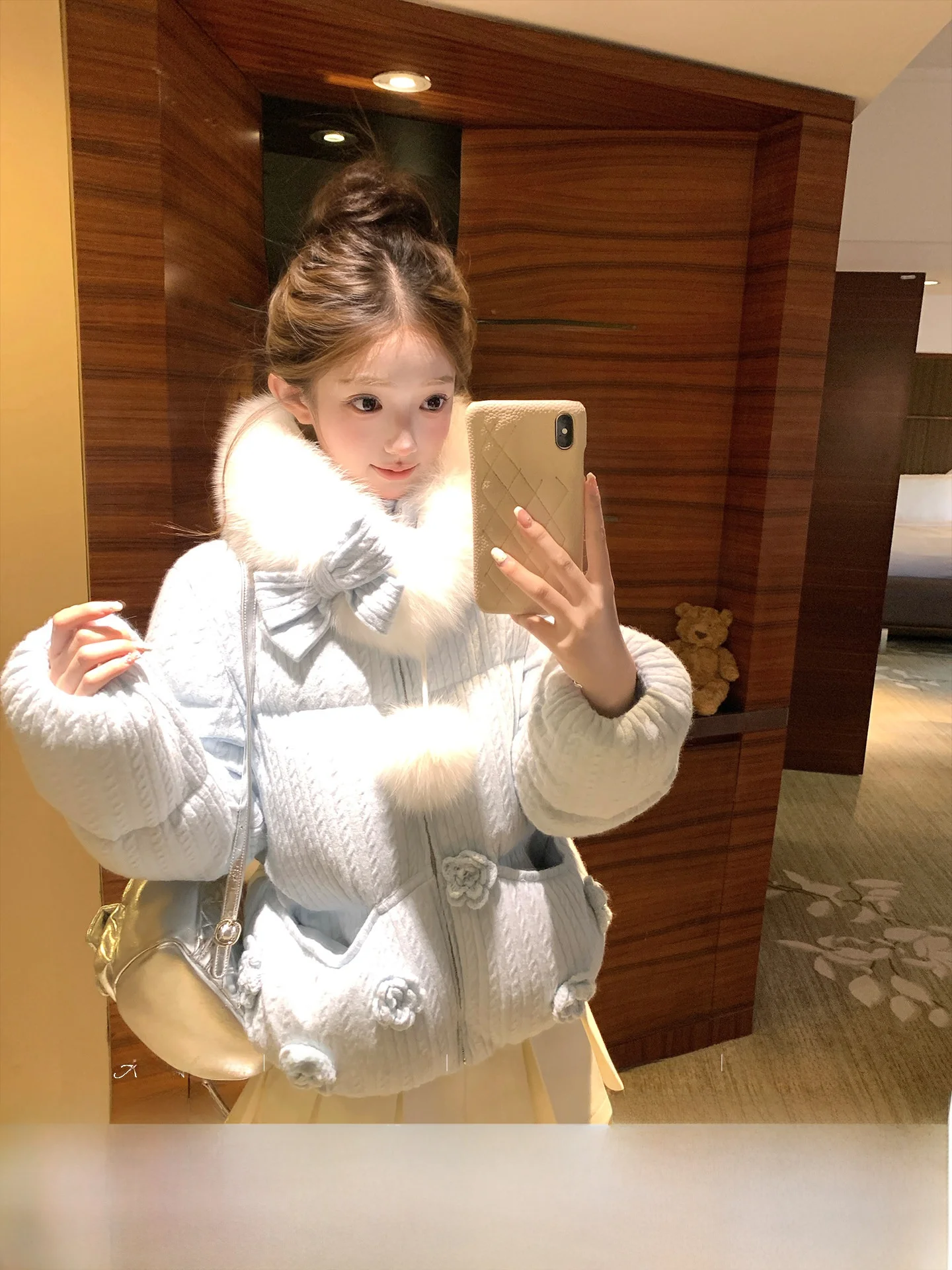 

Синяя вязаная куртка-пуховик с отделкой из искусственного меха, женская зимняя теплая верхняя одежда с узором в виде цветочных бутонов, 90% пухового наполнителя, для повседневной носки