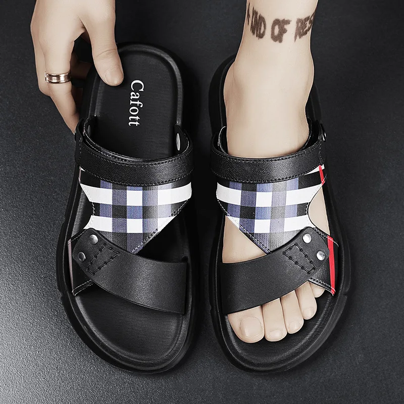 

Men's Casual Outwear Plaid Soft Breathable Outdoor Beach One Slipper Slippers Sandals