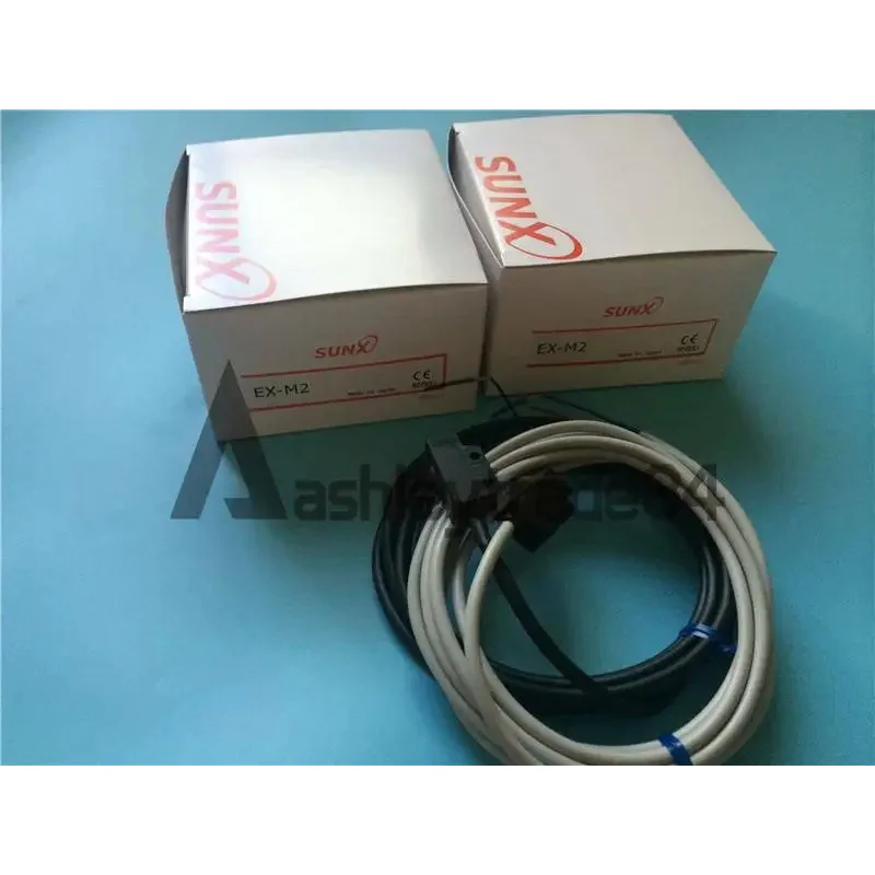 NEW 1PCS For Panasonic / SUNX Photoelectric Sensor EX-M2