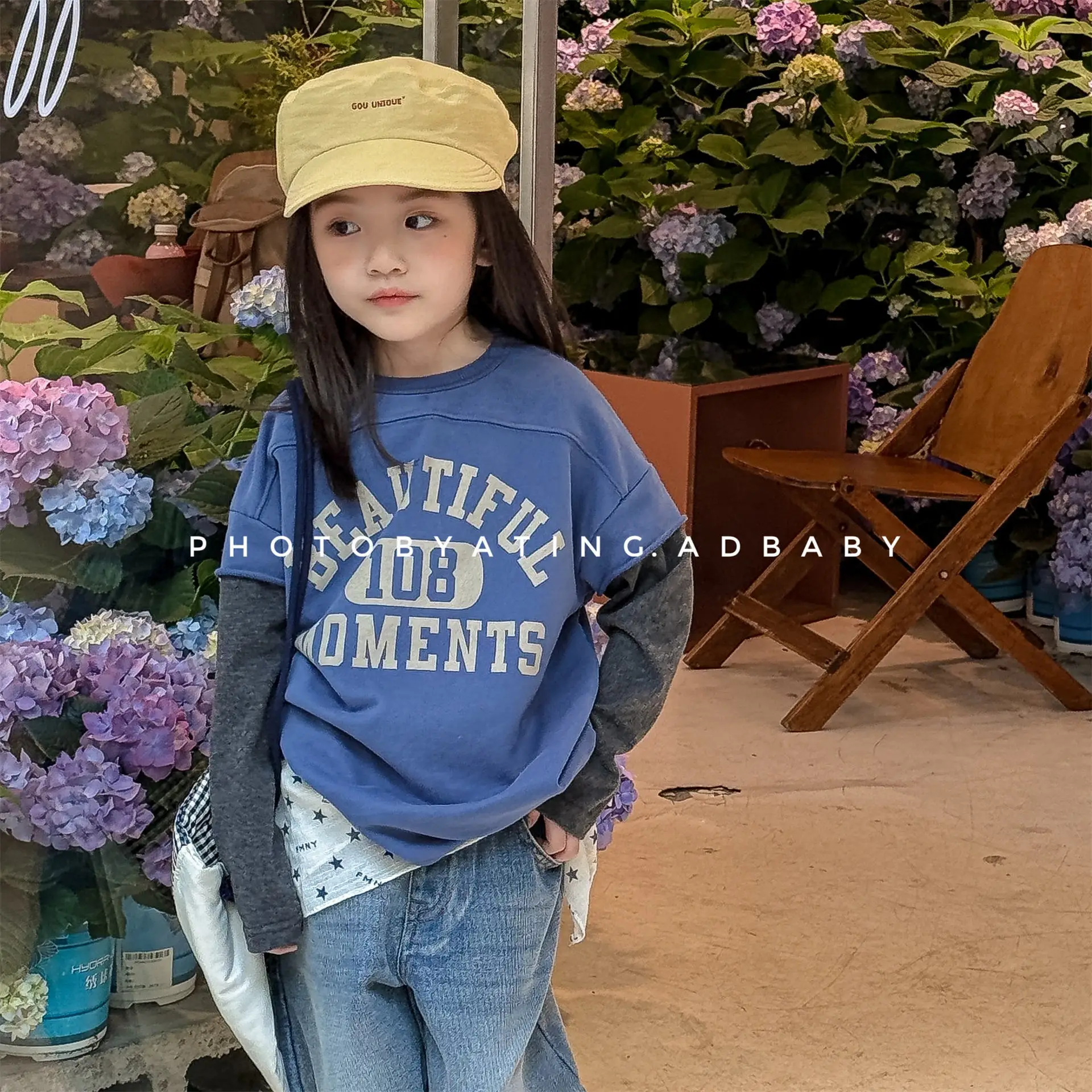 T-shirt a maniche lunghe per bambini autunno 2025 stile coreano ragazzi e ragazze girocollo felpa misto cotone pullover casual top 1-8 anni
