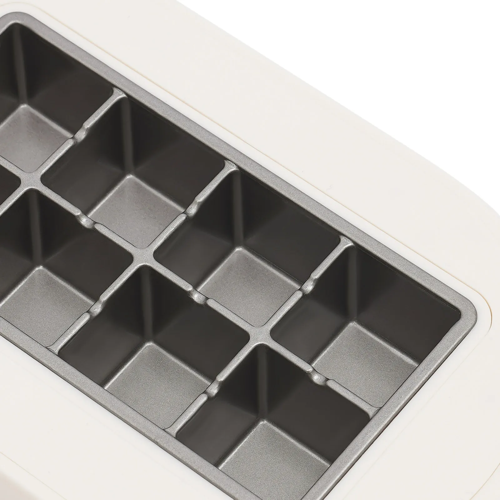 12V Auto-Eiswürfelbereiter 120W Mini-Eiswürfelmaschine für Zuhause/Auto/Reisen – Detail 10