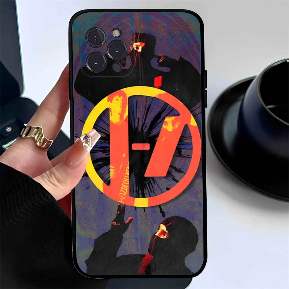 T-Twenty one pilots Phone Case For iPhone 15 14 11 12 13 Mini Pro XS Max Cover 6 7 8 Plus X XR SE 2020 Funda Shell