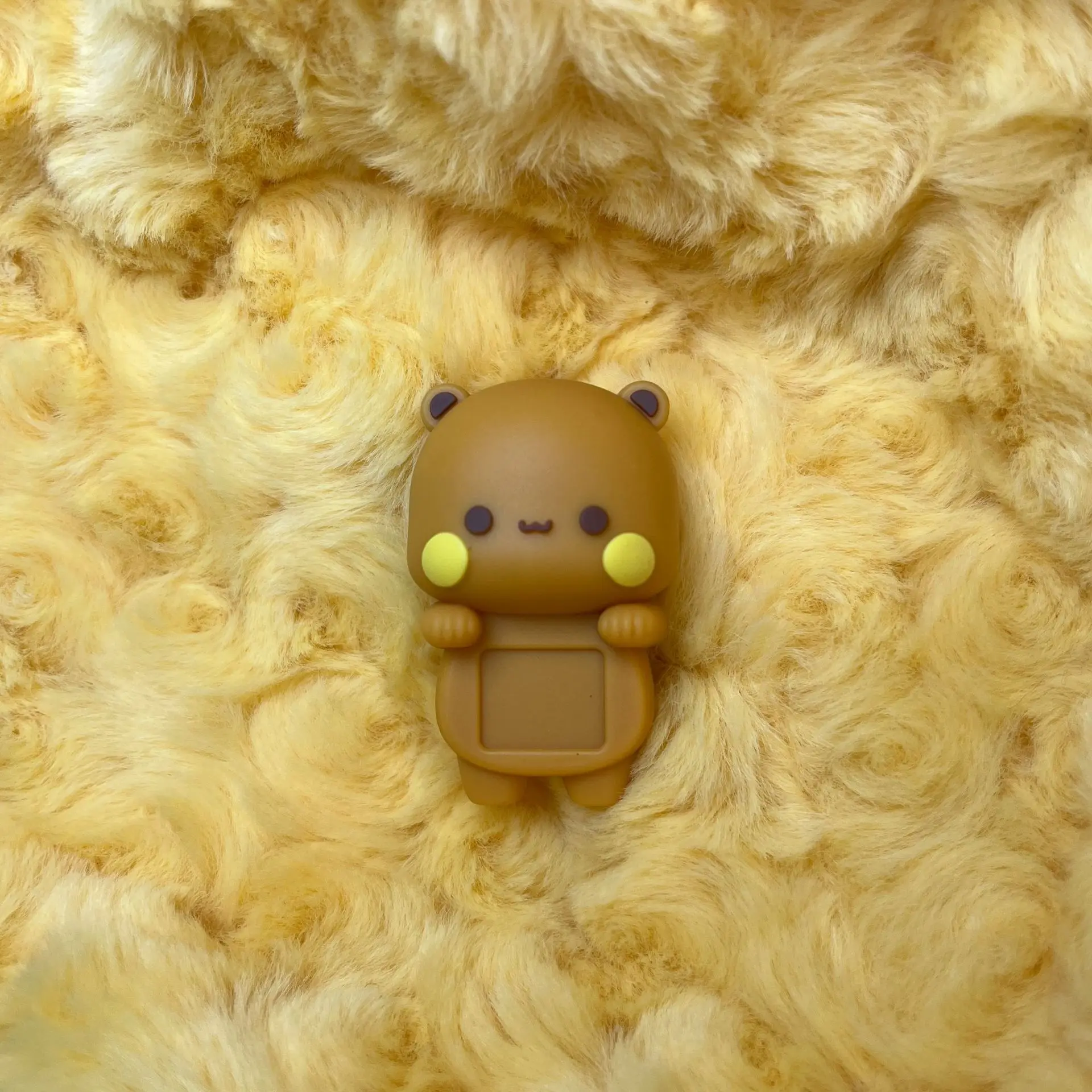 One, two, cloth, dudububu, lying on the back, attaching to mobile phones, computers, display screens, dolls, decorative tablets