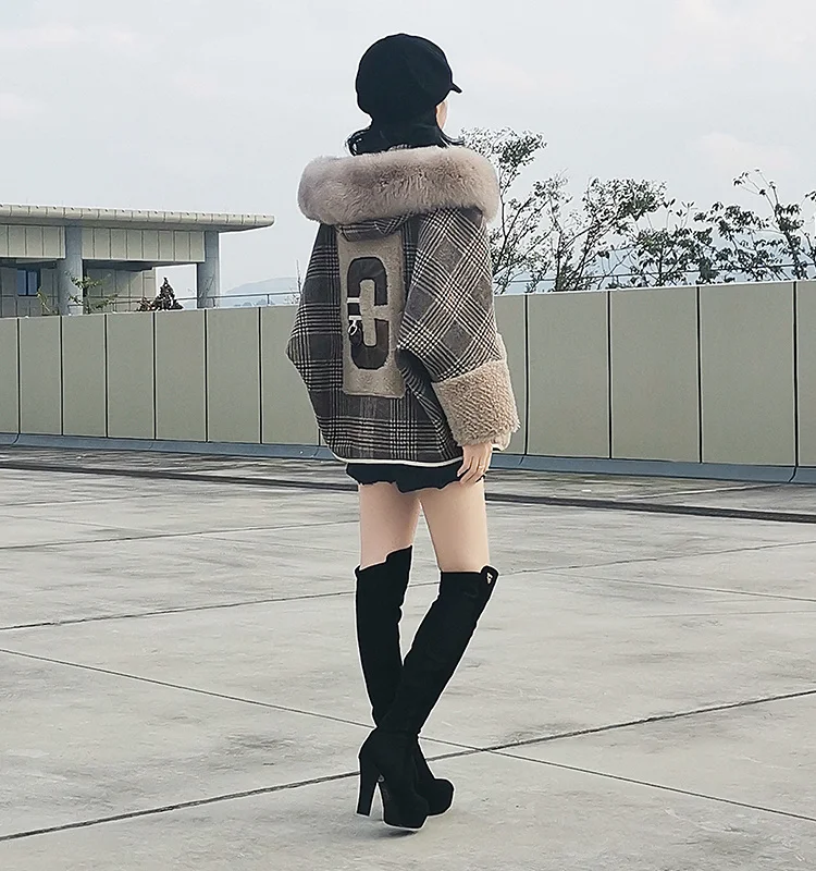 Lamb Wool Short Coat for Women Winter New Fleece Woolen Plaid Stitching Big Fur Collar Cape Coat jacket women woman jacket