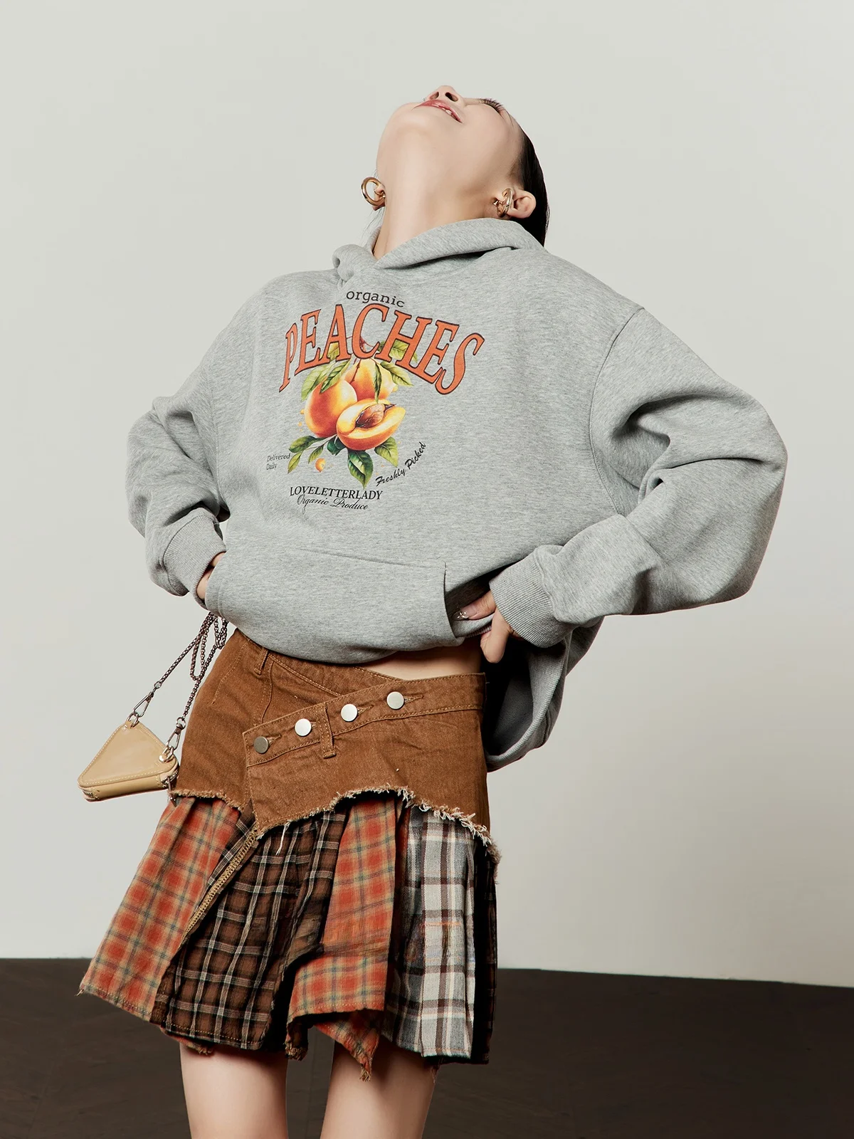 

Женская толстовка на флисовой подкладке с цветочным принтом, весна 2026, повседневная, с длинными рукавами, свободного кроя, из комфортного мягкого материала