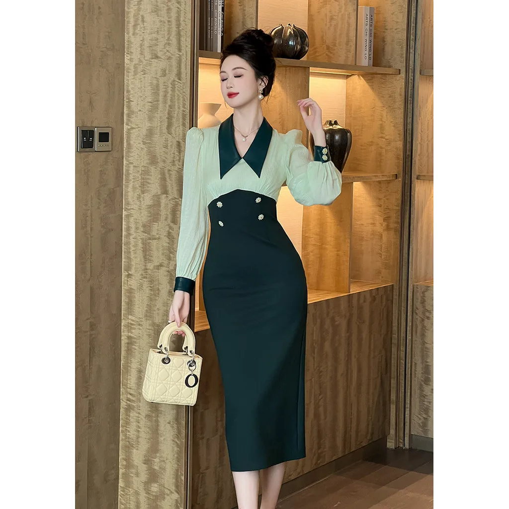 Spring new French style doll collar temperament age-reducing contrast color stitching slim fit fake two-piece dress