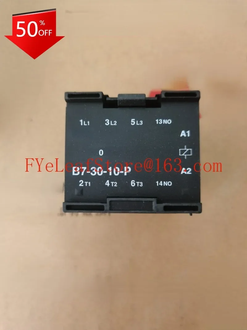 

Контактор B7-30-10-P 24V