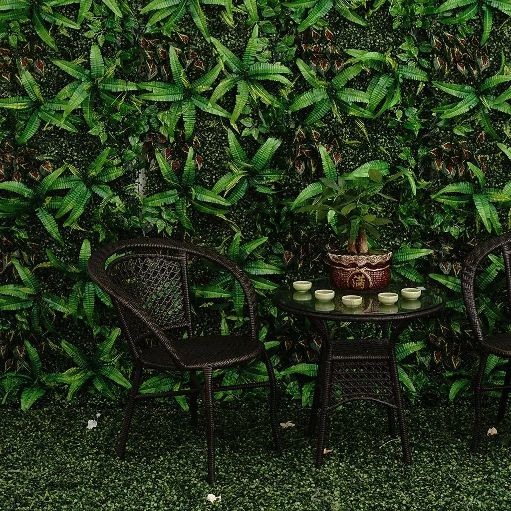 Fake Foliage Plants Plastic Flower Lawn Wall for Garden Decorations and Wedding Table Decoration Photography Backdrop