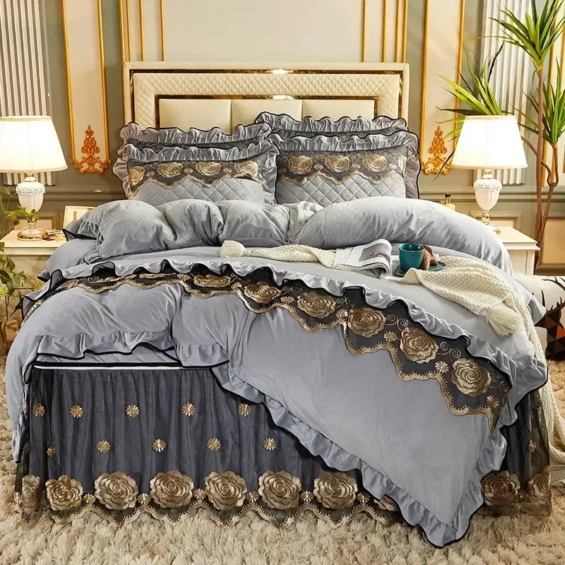 European Quilted Velvet Duvet Cover Set Double Bed King Size Embroidery Lace Luxury Quilt Cover Solid Color 2 Pillowcases Soft