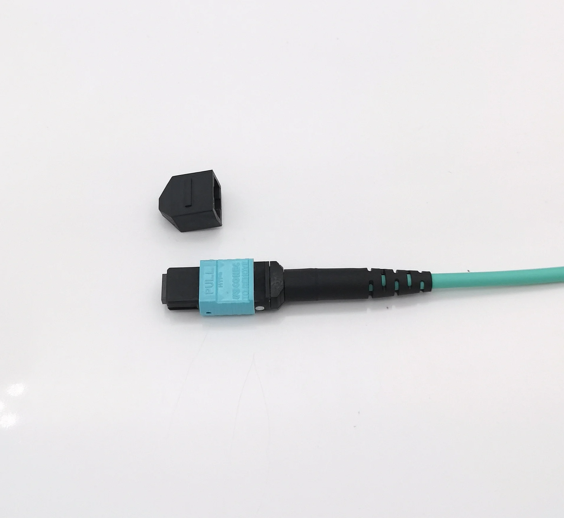 OM3 40G MPO/MTP Female to 8xLC Branch Fiber Optic Cable Multimode Patch Cord 3 M