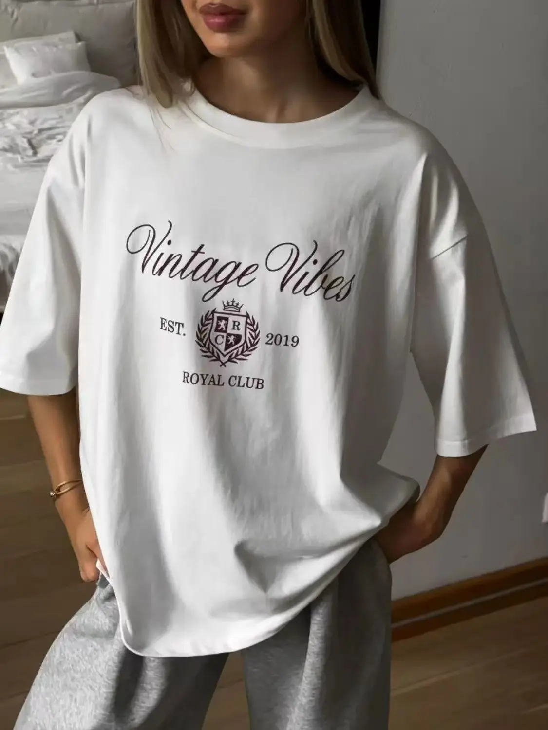 

100%oversize Cotton Short Sleeve T-shirt American Simple Casual Temperament Loose 100 Alpha-printed Top