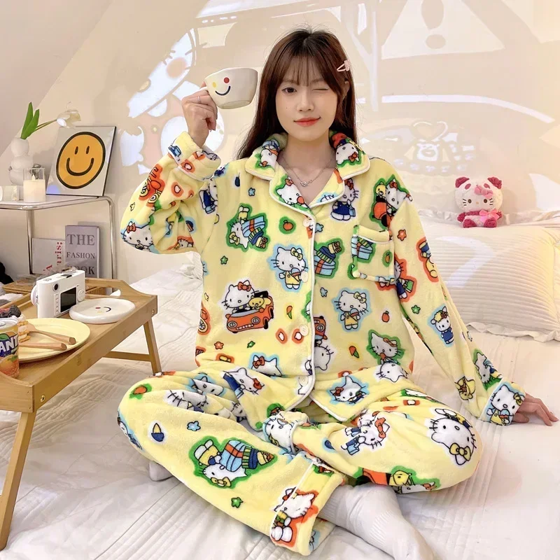 Hello Kitty winter plush pajamas women\'s, new lapel long-sleeved trousers knitted thermal Sanrio loungewear women\'s pajamas set