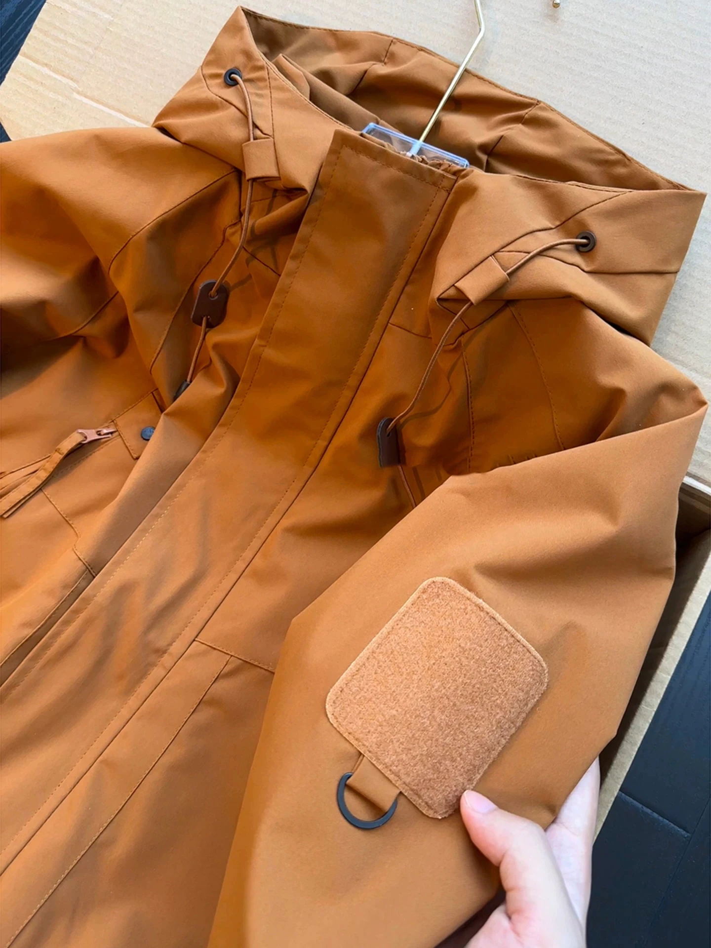 Men's Soft  Waterproof Jacket Autumn Outdoor Hiking Climbing Hooded Workwear Coat American Couple Style Durable Zipper