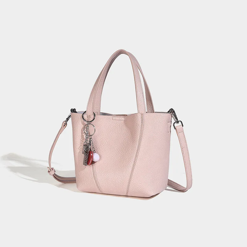 

2025 Spring and Summer New Light Luxury Leather Portable Bucket Niche High-end Single Shoulder Oblique Span Bag