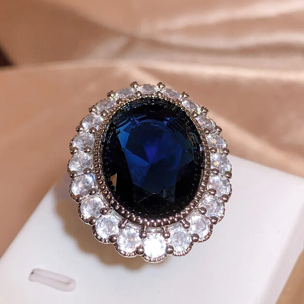 NEW Domineering Sapphire Grand Oval Diamond Couple Ring for Women Dark Blue Geometric Silver-Plated Anniversary Gift Jewelry