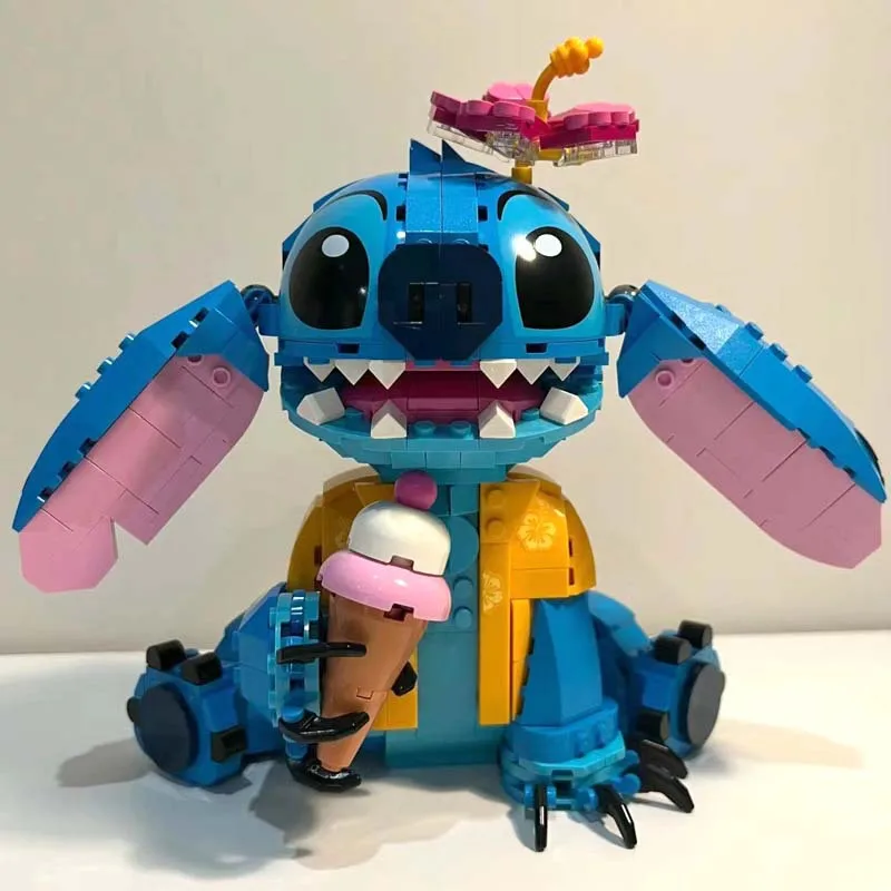 Ideas Experiment 626 Blue Monster 43249 Building Blocks Kit, Buildable Figure With Ice Cream Cone, Gifts For Girls and Boys Toys