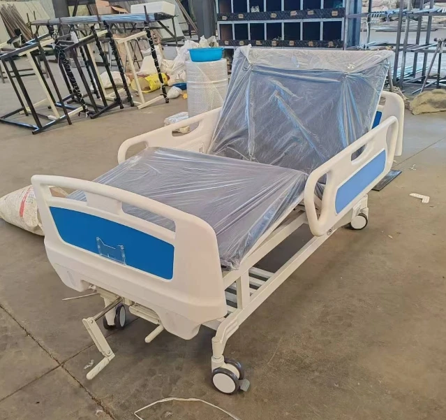 سرير مستشفى PP أبيض عالي الجودة مع درابزين جانبية من الفولاذ ملحقات التمريض وإعادة التأهيل سرير طبي بمحمل معدني #3