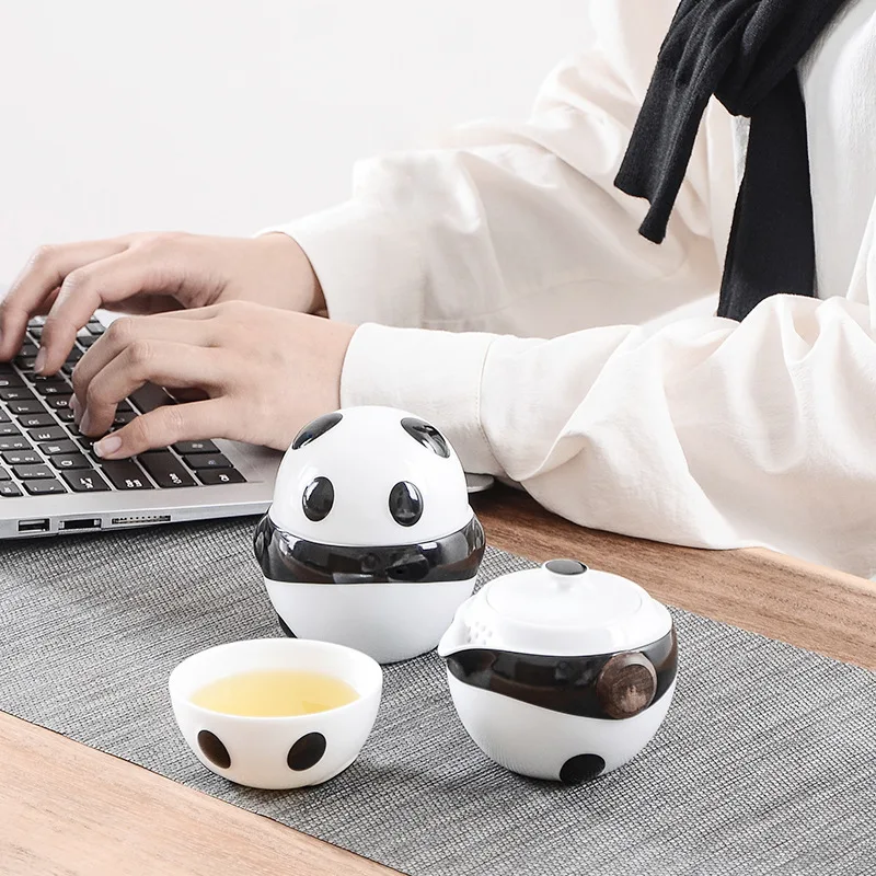 Ceramic Panda Teapots with 2 Cups A Tea Sets Portable Travel Office Chinese Tea Set Mini Carrying Bag Filter Tea Cup Fine Gift