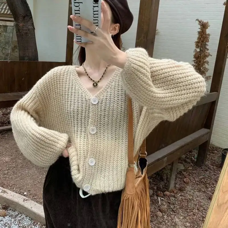 

Korean Version V Neck New Knitted Cardigan Autumn And Winter Design Sense Gold Ingot Flower Pattern Lazy Style Thick Thread