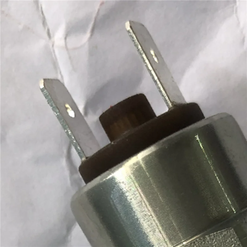 

3X переключатель давления масла 04190850 для двигателя Deutz 2011 1011 BF4M2011 FL1011 F3L1011 датчики грузовика