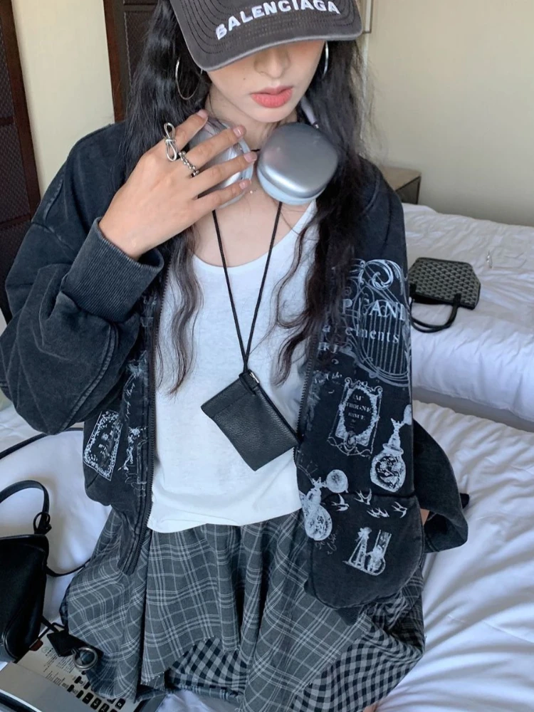 2025 American Retro Print Cartoon Sweatshirt Women Zip Up Long Sleeve Jackets Coats Casual Hooded Sweatshirt Y2K Streetwear Tops