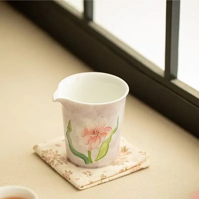 High-value Hand-painted Stacked Carved Lily Fair Cup Tea Sea Tea Divider Ceramic TeaSet Exquisite Girls Male Cup Kung Fu TeaSet