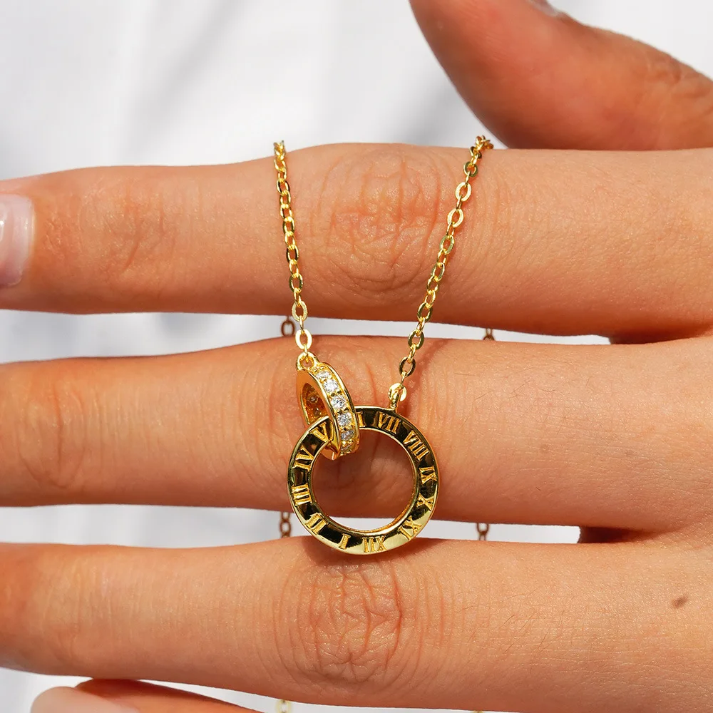 Luxury 100% Real 18k Gold Women's Roman Numeral Round Brand Diamond Pendant Moissanite Necklace