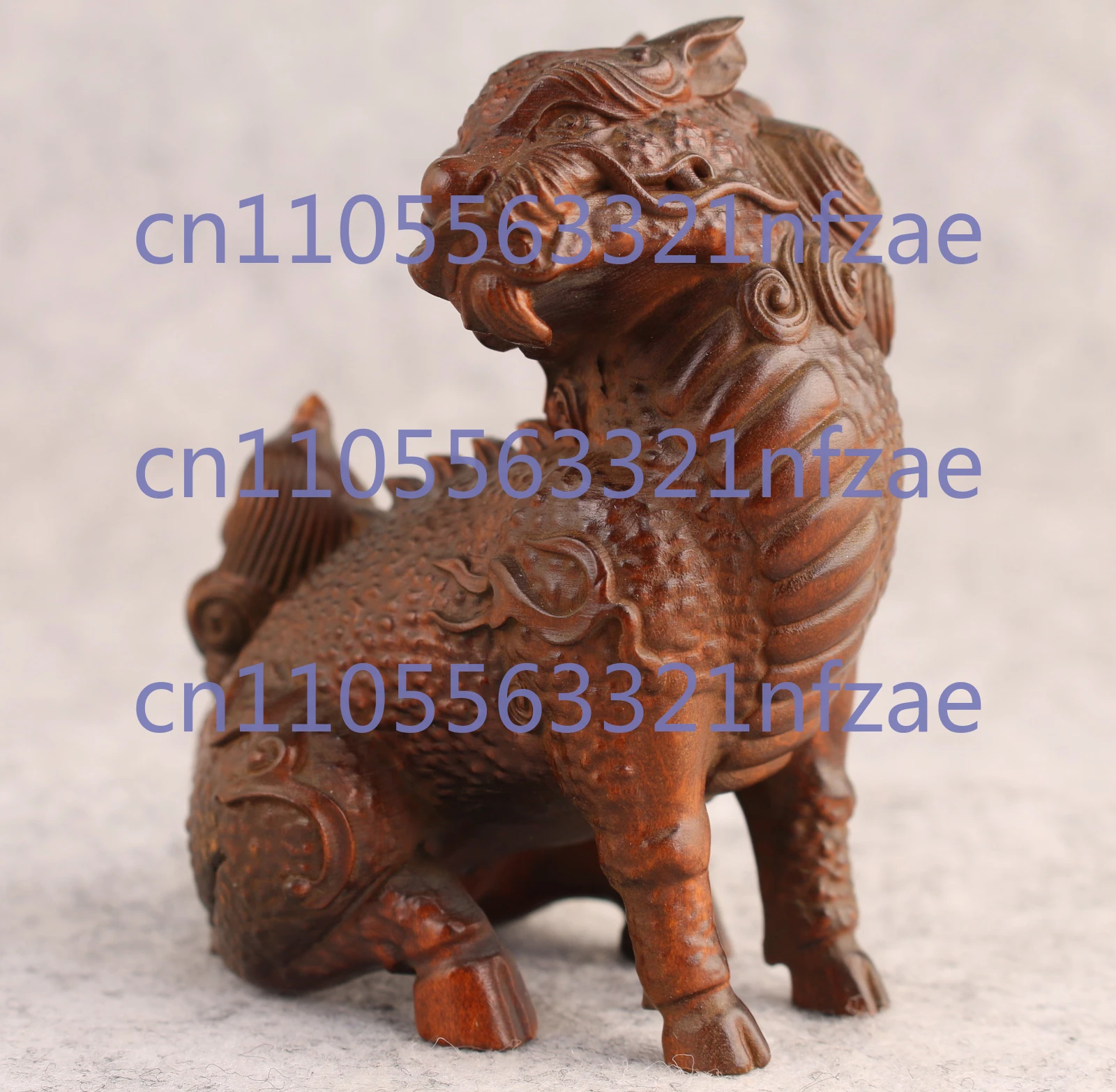 Netsuke الصينية خشب البقس اليدوى مقعد كيرين تمثال الشاي الحيوانات الأليفة فنغشوي آرت ديكو