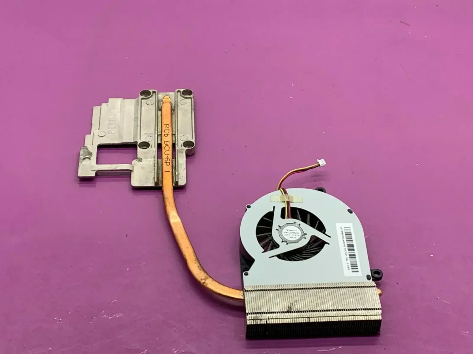 

ДЛЯ Toshiba Satellite C660 Вентилятор и радиатор DC28000A0P0