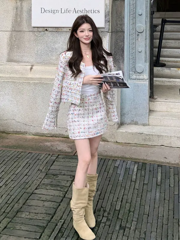 

Unique Short Sleeve Bouffant Sleeve Outfit Set Elegant Half-length Skirt Two-piece Set for Rich Young Women Fashionable Sprin...