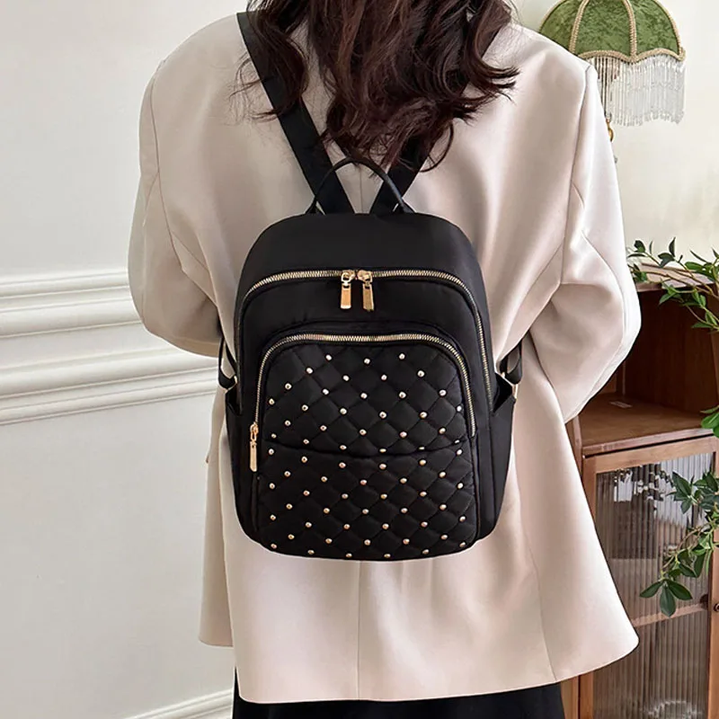 

Rivet backpack fashion ladies bags backpack designer luxury Shoulder Bag School Bag For Teenagers Girls Mochilas