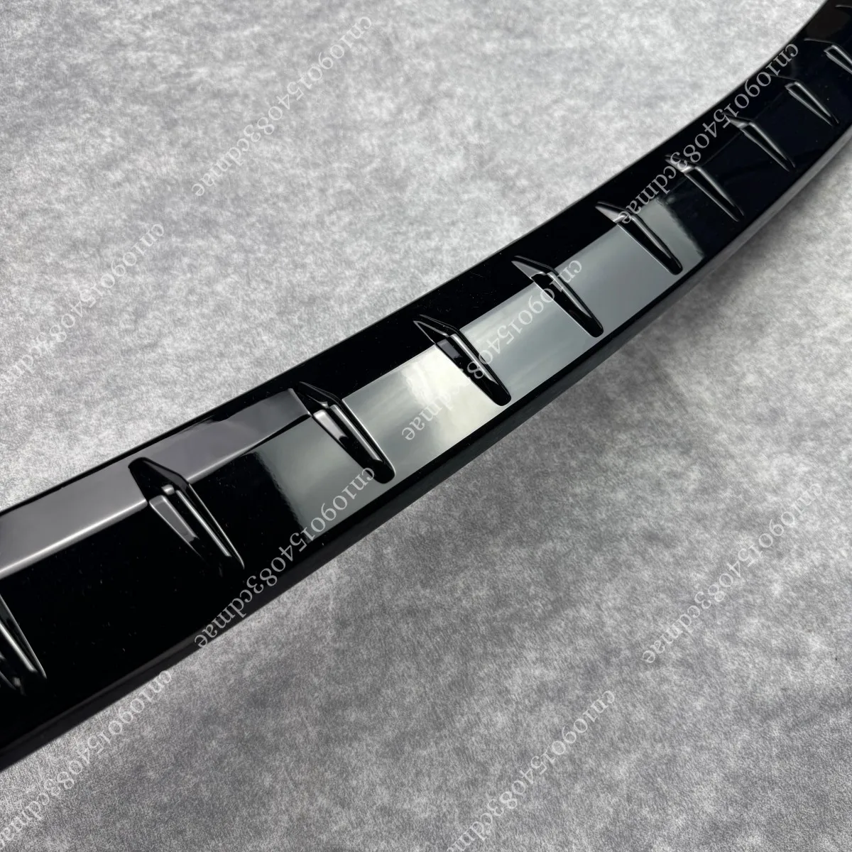 GLOSS Black Trunk ด้านหลังแผ่นสําหรับ Skoda Octavia MK4 Combi ฿ vRS Sportline TSI TDI 2019-2023 อุปกรณ์เสริมกันชนด้านหลัง