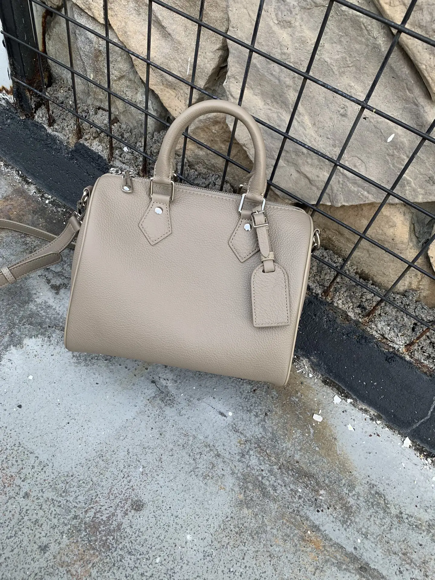 Genuine Grade Leather Women's - Luxury Bags Sales 评论和价格