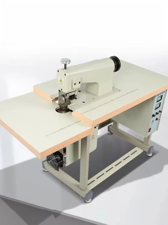 R-Pack High-Speed Ultrasonic Sealing Machine for Non-Woven Fabric Energy Efficient for Cosmetics Personal Care Food Bag Boosts
