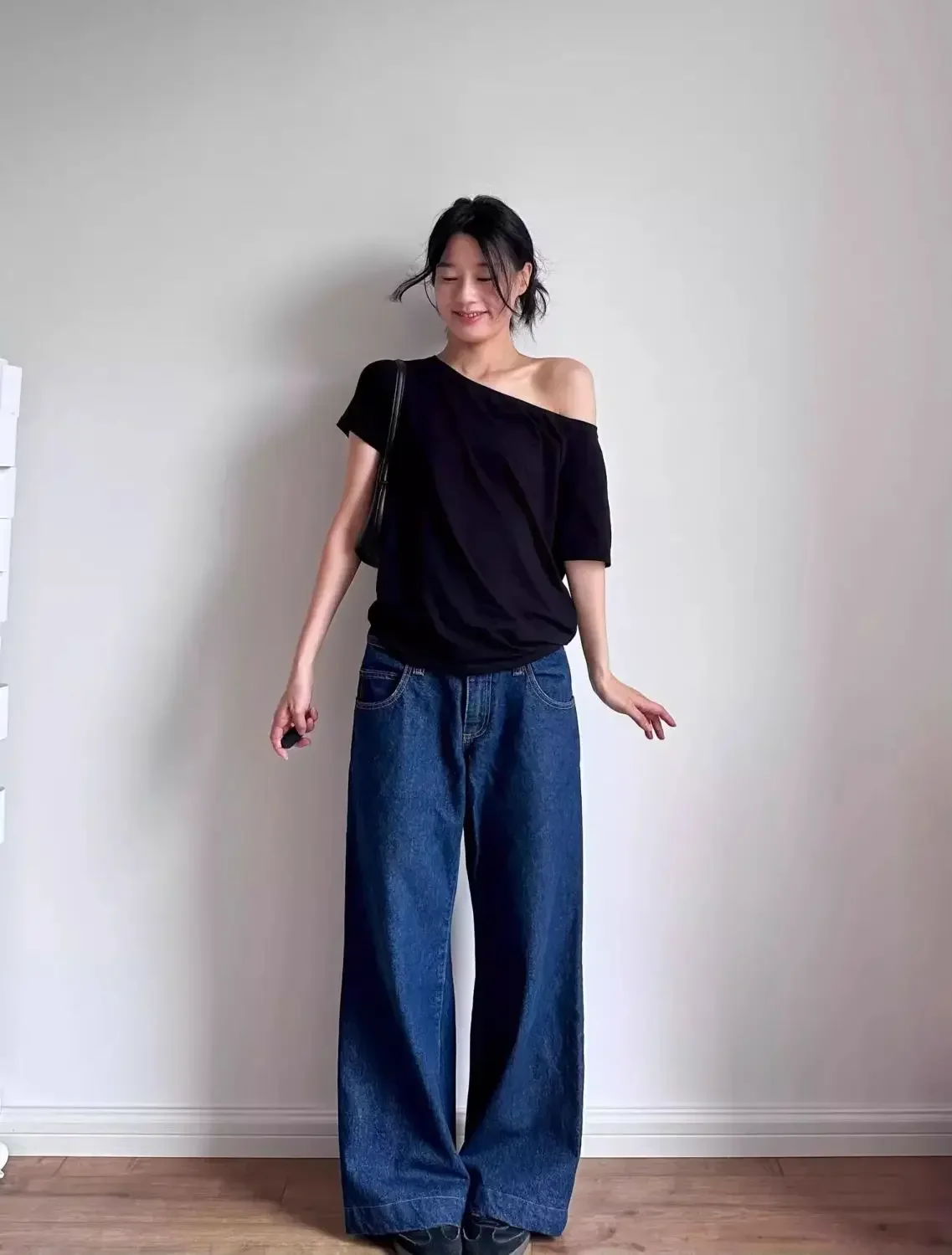 Korean Simplicity Short Sleeve Tops Summer Solid Off Shoulder Youth All-match Sexy T Shirts Fashion Lazy Style Women Clothing