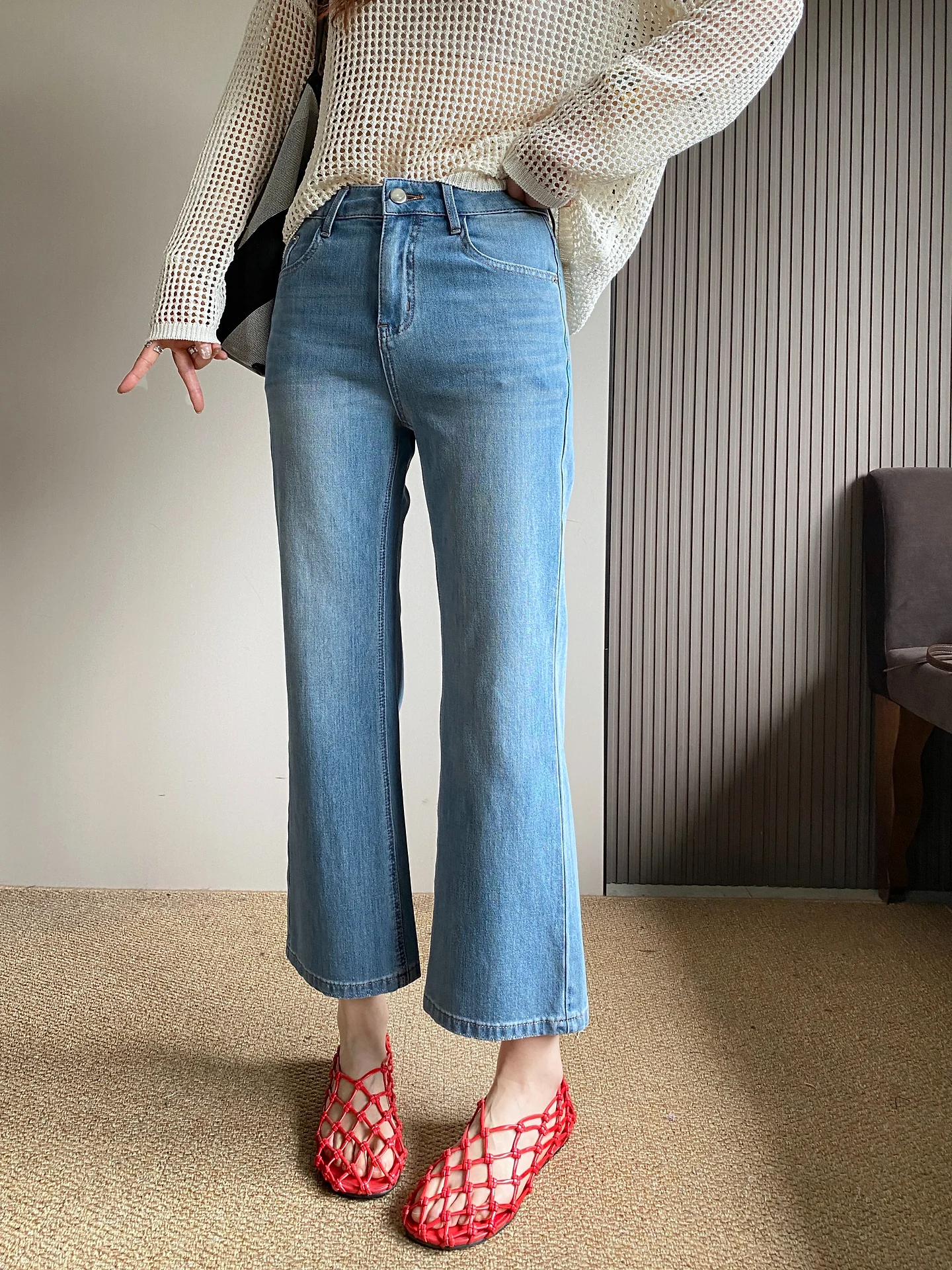 

Spring New Style Women's Slim Fit High Waist Denim Jeans Light Blue Bell Bottoms Elastic Soft Cotton Daily Wear