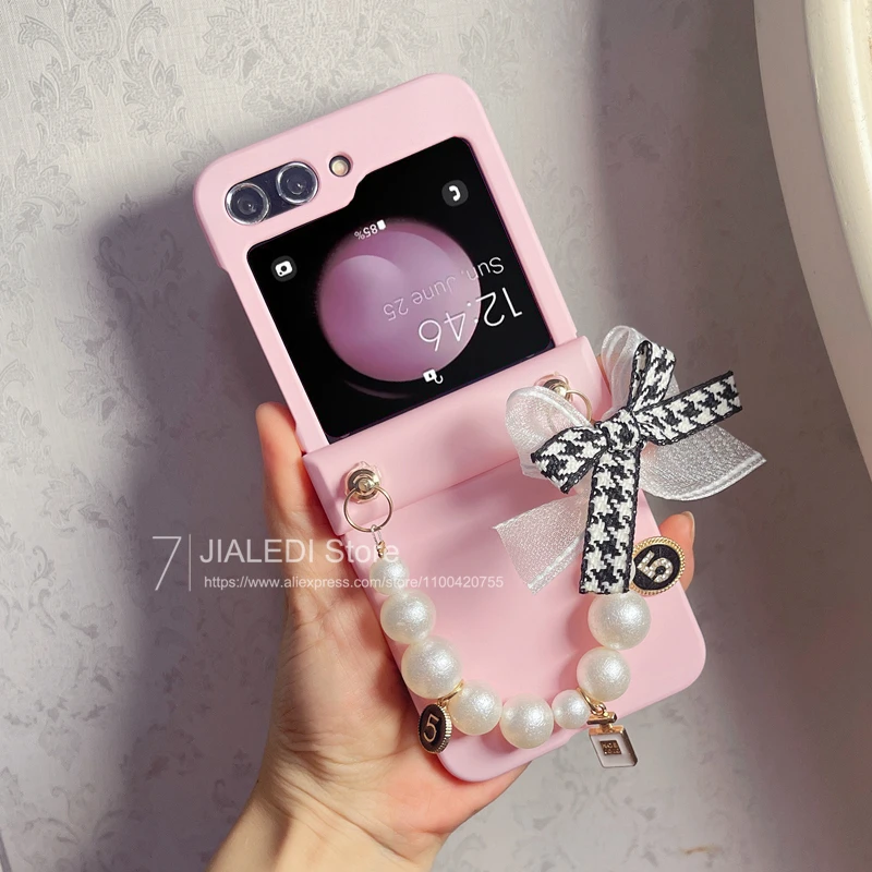 Fashion Beads Bow Bracelet Hinger Phone case For Samsung Galaxy Z Flip 3 4 5 6 flip6 zflip5 Cover